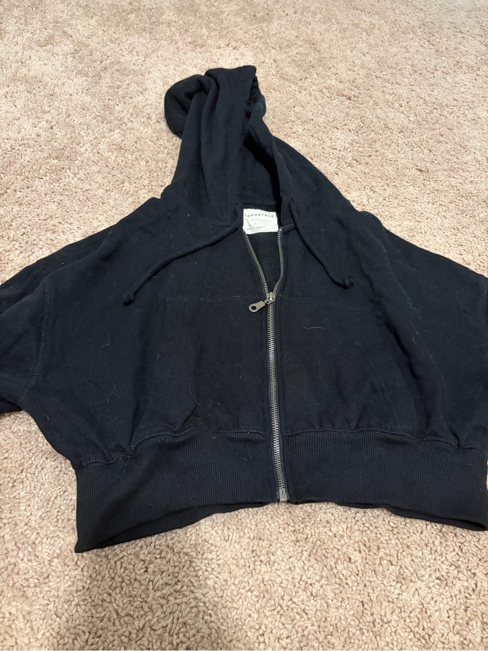 Aeropostale Black Zip-Up Cropped Hoodie